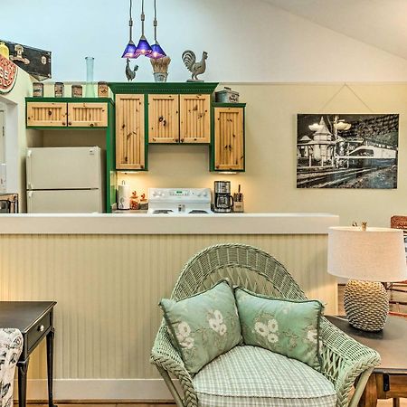 Couples Haven In Frankfort By Lake, Trails And Dtwn Екстериор снимка