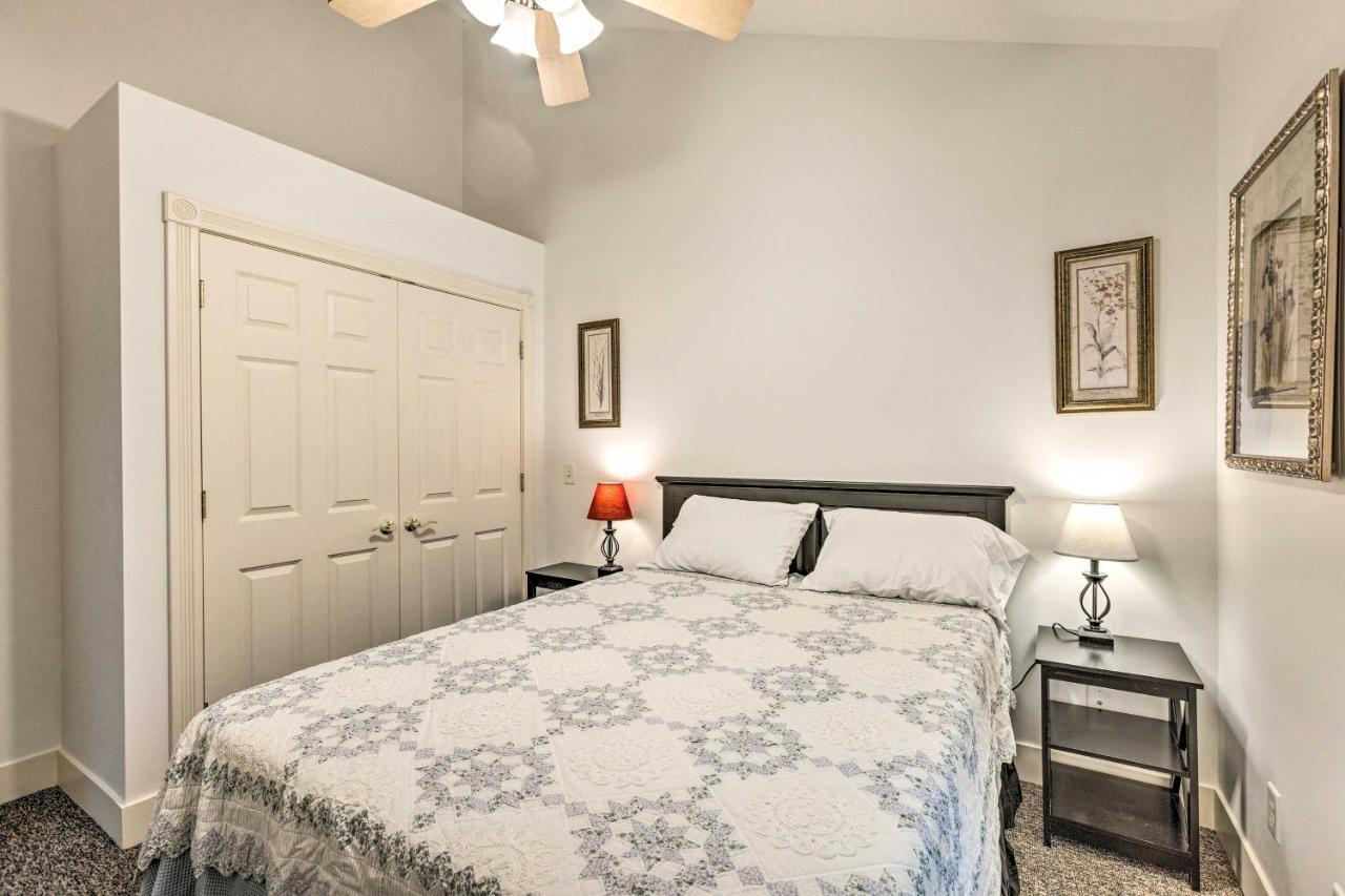 Couples Haven In Frankfort By Lake, Trails And Dtwn Екстериор снимка
