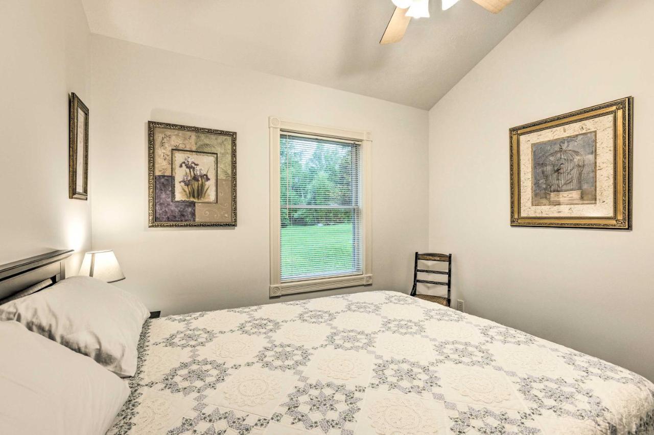 Couples Haven In Frankfort By Lake, Trails And Dtwn Екстериор снимка