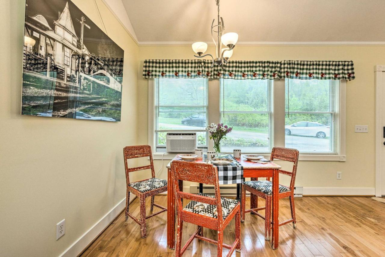 Couples Haven In Frankfort By Lake, Trails And Dtwn Екстериор снимка